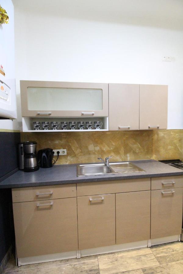 Private Triple Bedroom Rf1 Vienna Luaran gambar
